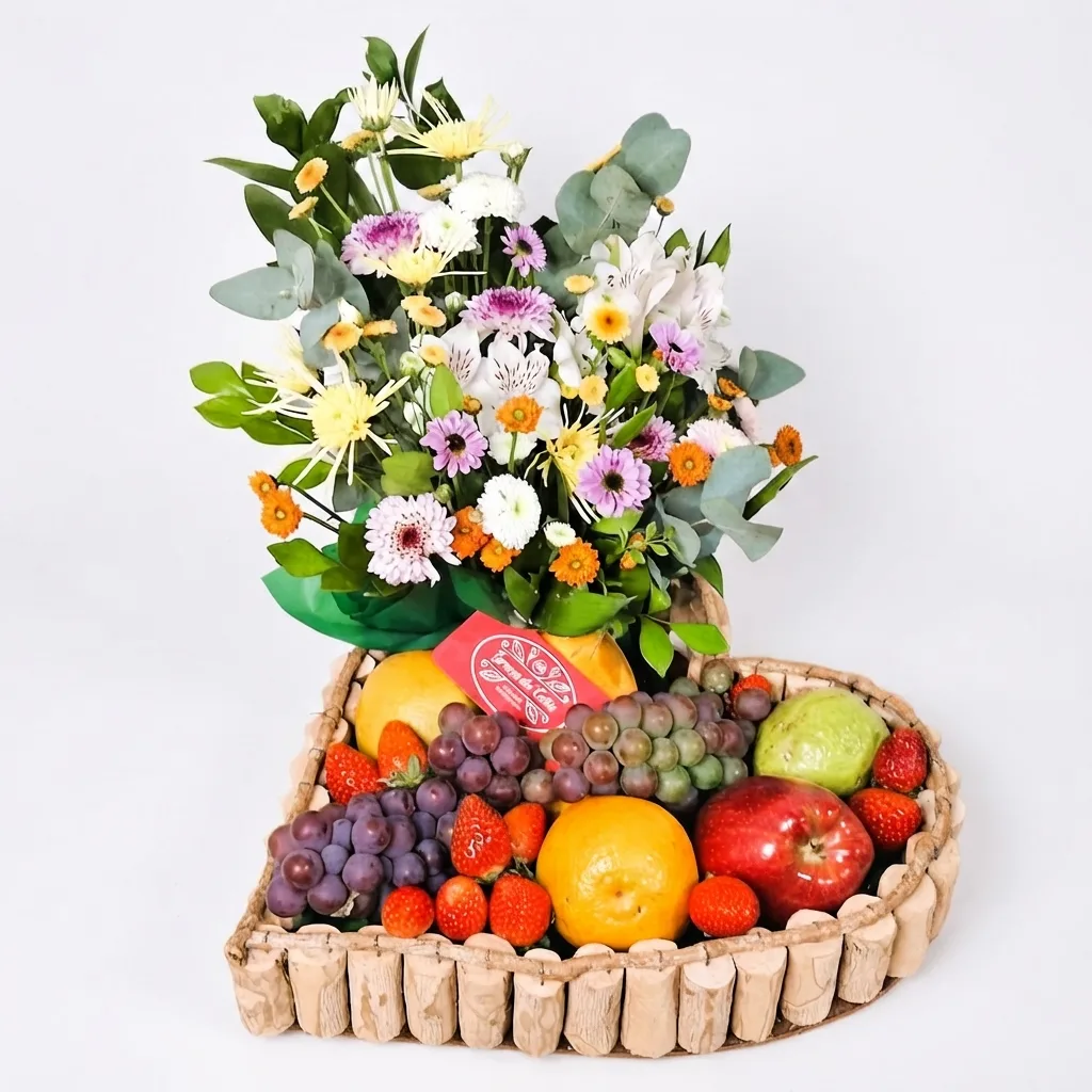Cesta de Café da Manhã G Com Frutas e Arranjo de Flores