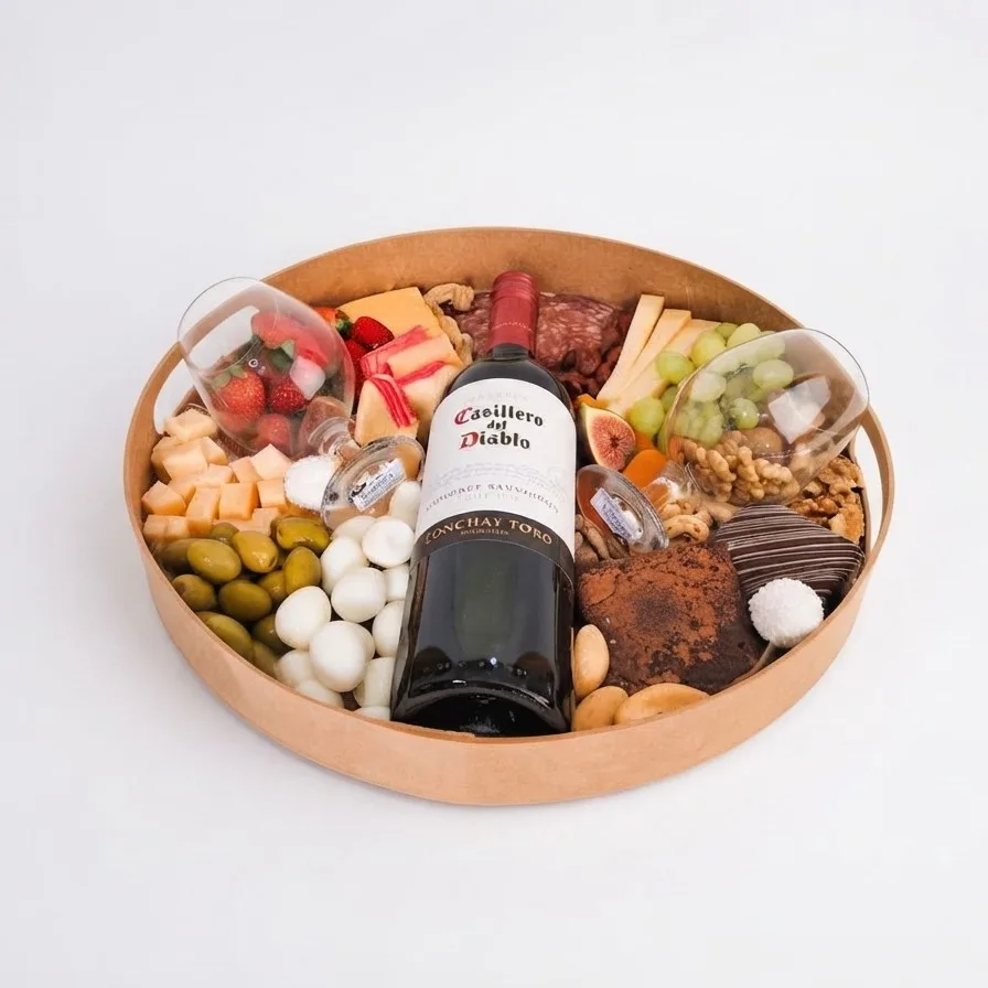 Bandeja em MDF Redonda G com Vinho Frios e Petiscos