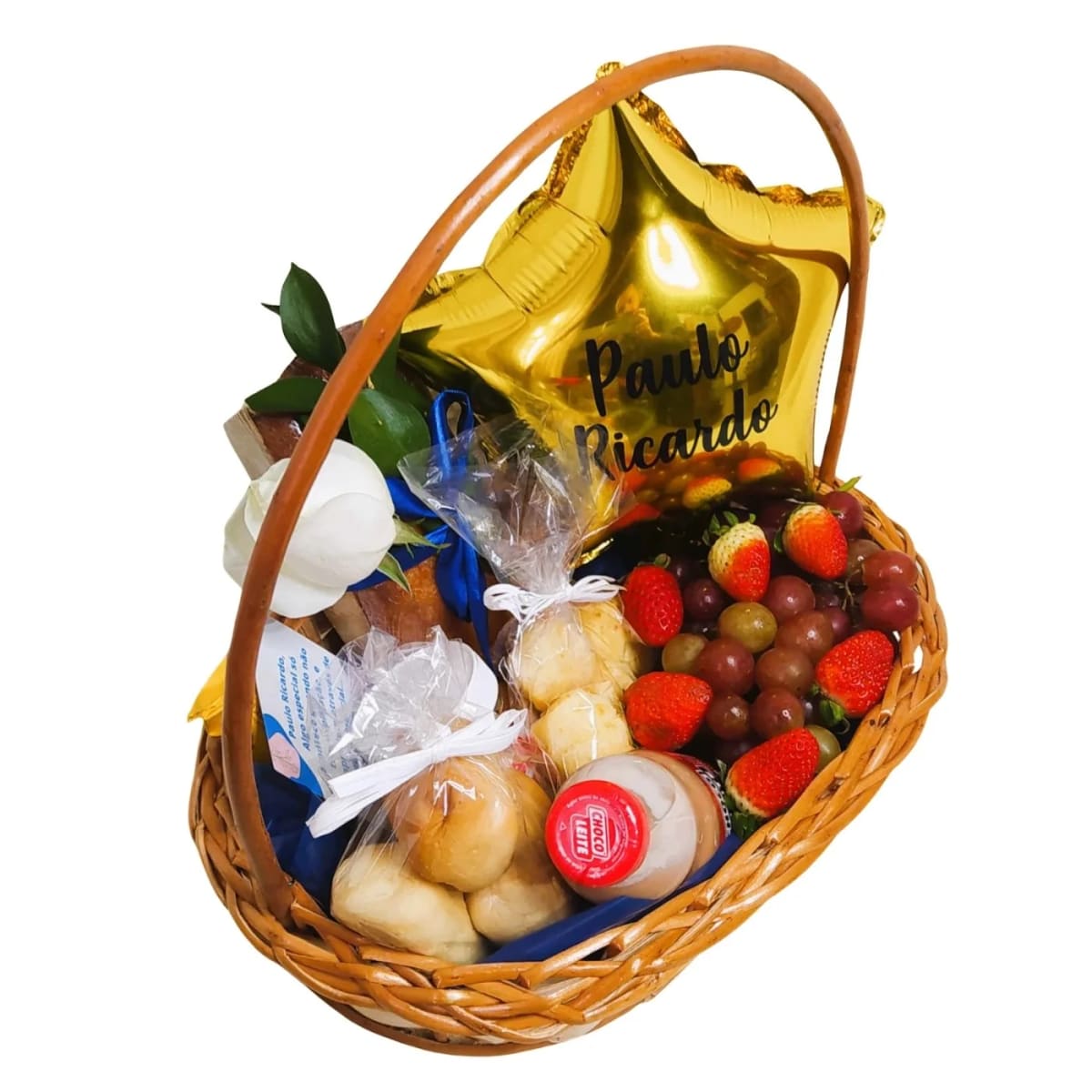 Cesta de Presente Média em Vime com Balão Estrela M